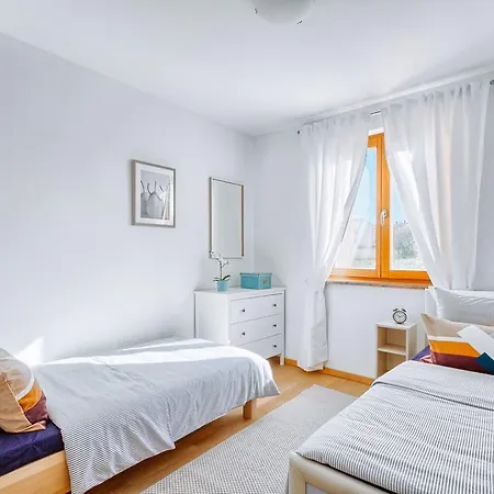 Erin Lägenhet Pula